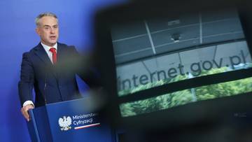 The government website is not working. Poles cannot check the safety of their data
