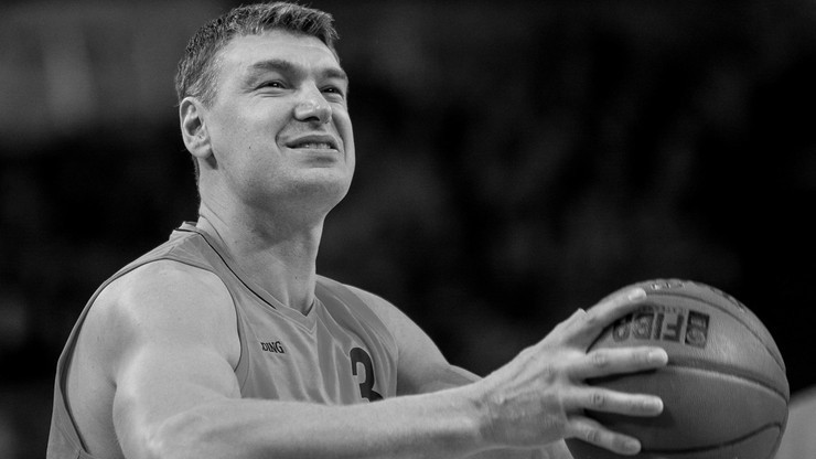 Prezydent Duda odznaczył pośmiertnie legendę polskiej koszykówki