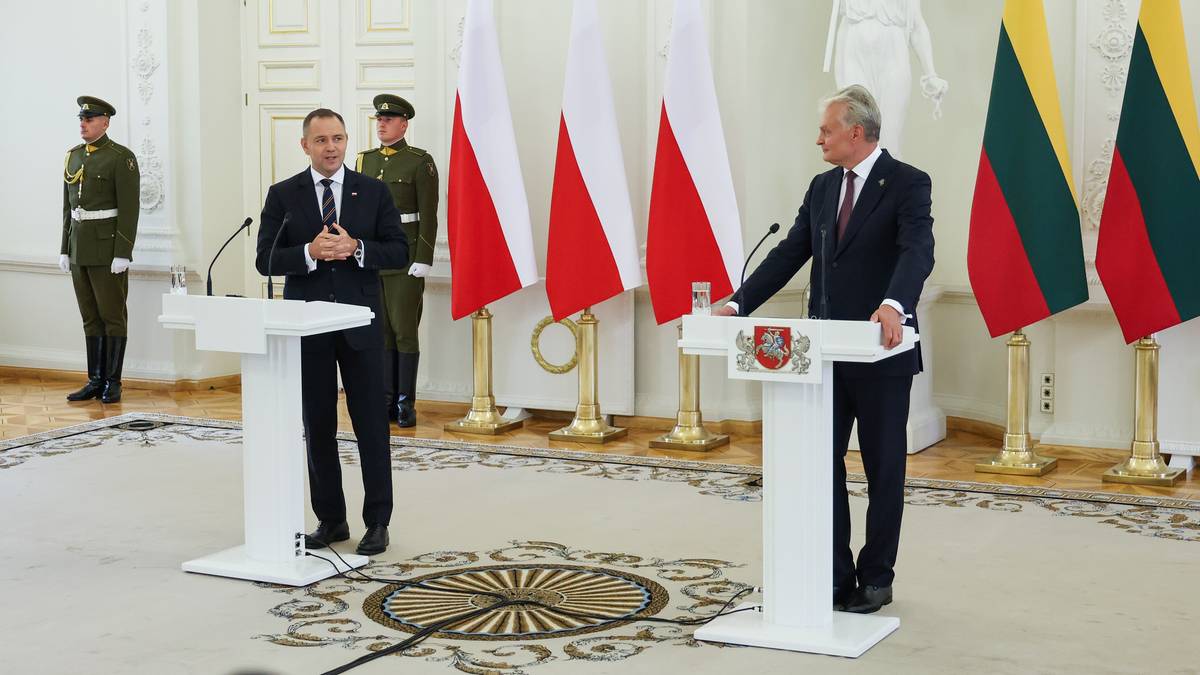 "Jesteśmy zaniepokojeni, ale potrafimy reagować". Prezydent o zagrożeniu ze strony Rosji