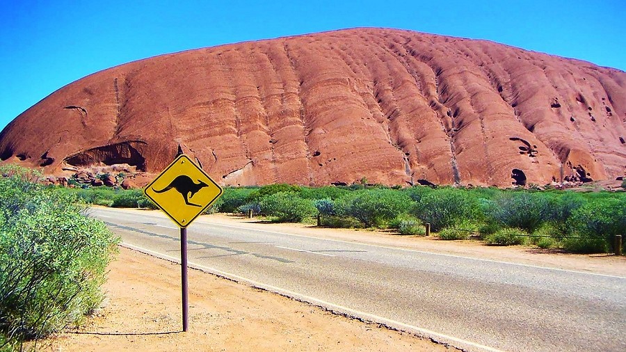 Słynna czerwona skała Uluru w Australii. Fot. Pixabay.