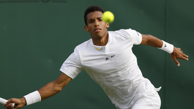 Wimbledon: Ponad cztery godziny walki, trzy tie-breaki i porażka Augera-Aliassime'a