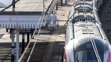Masakra w pociągu! 22-letni piłkarz trafił do szpitala