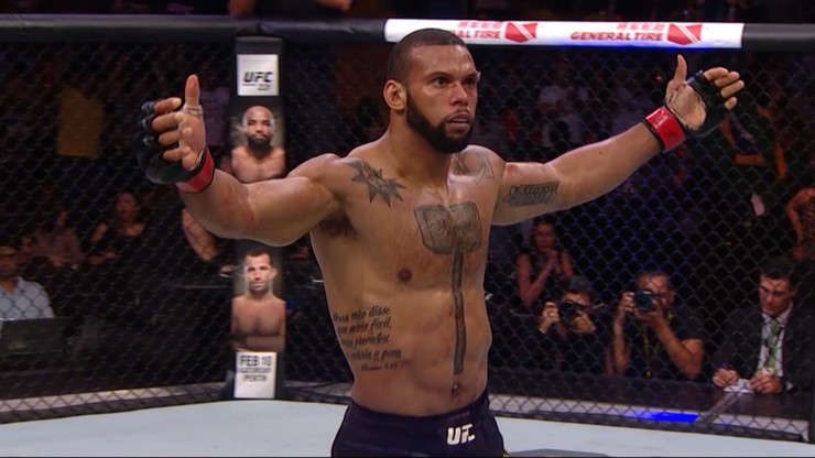UFC: Były mistrz szydzi z pogromcy Błachowicza. "Łatwe pieniądze"