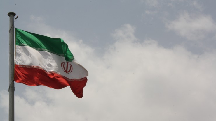 Iran nie będzie współpracował z "wielkim szatanem"