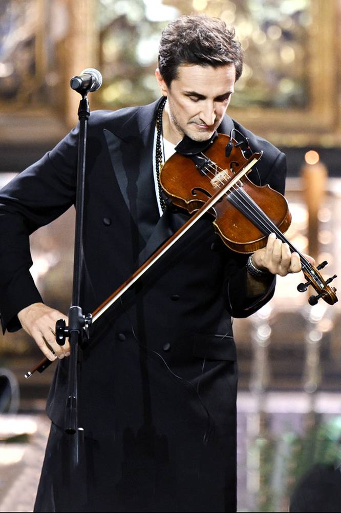 2025-12-12 Sebastian Karpiel-Bułecka: W święta dużo się u nas dzieje