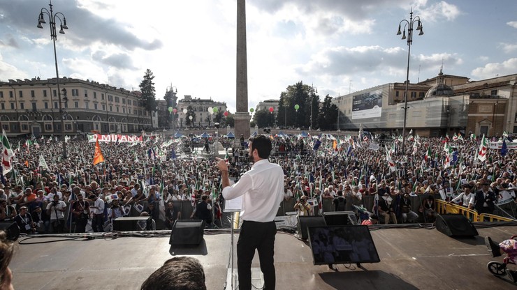 Włochy: wielotysięczna antyrządowa manifestacja w Rzymie