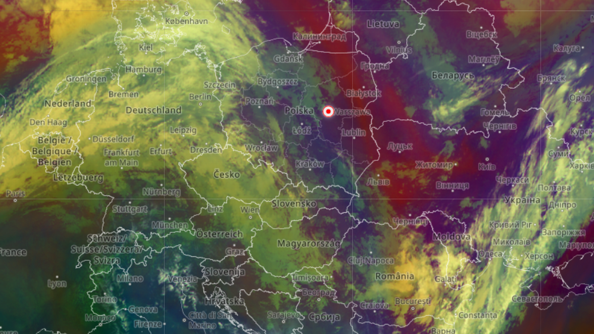 Środa jest pochmurna i mokra w wielu miejscach, jednak najsilniejsze ulewy i burze pojawią się w czwartek