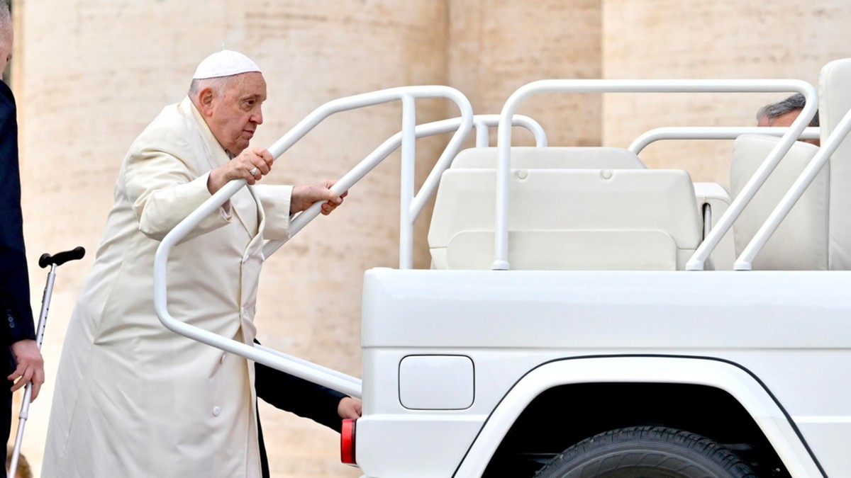Papież Franciszek musi ograniczyć aktywność. Watykan wydał komunikat ws. jego zdrowia