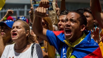 Wenezuela: tłumy na ulicach domagają się referendum ws. odwołania prezydenta