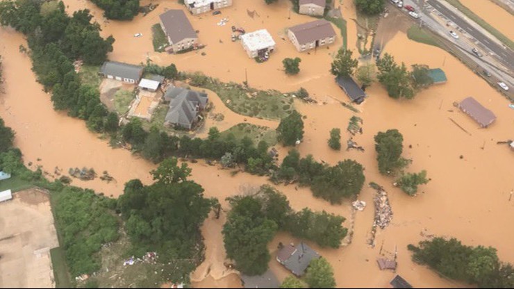 USA. Rekordowe opady w Tennessee. 10 osób zginęło, ponad 30 jest zaginionych