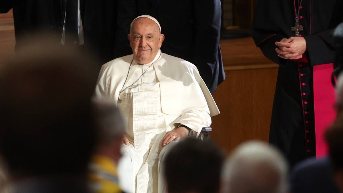 Papież Franciszek uhonorował polskiego lekarza. Wyjątkowy order