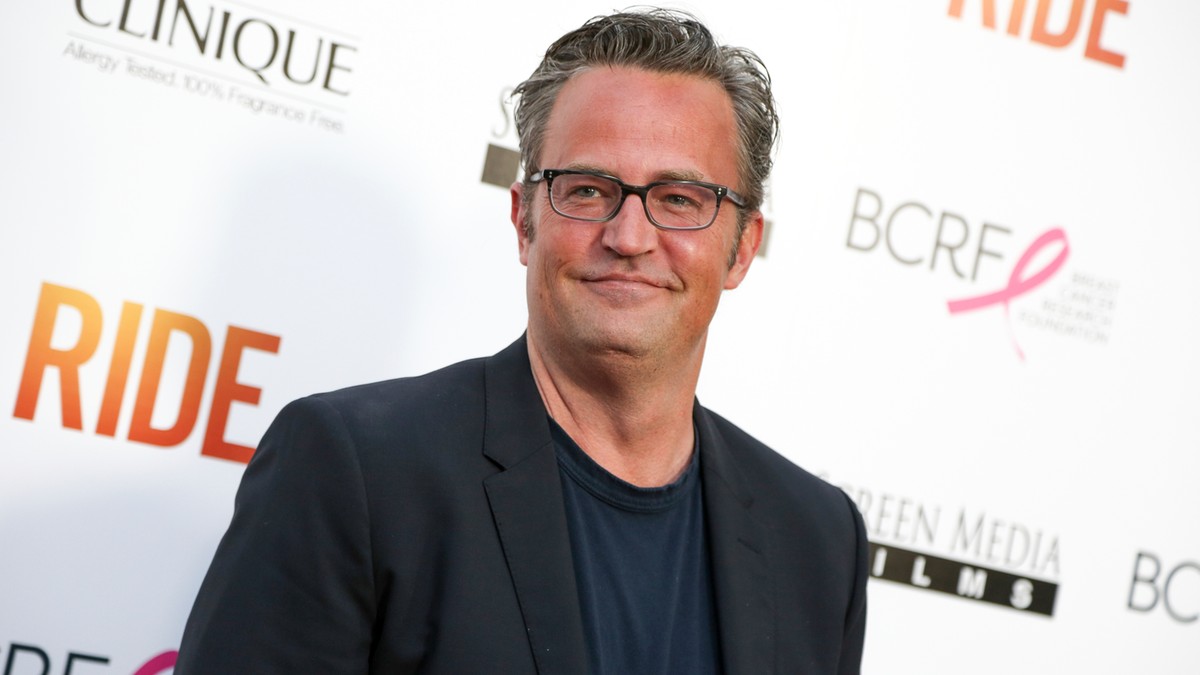 USA. Ujawniono przyczynę śmierci Matthew Perry'ego. Był gwiazdą serialu "Przyjaciele".