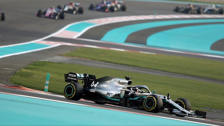 Magazyn Formuły 1: Hamilton najszybszy w ostatnim wyścigu sezonu