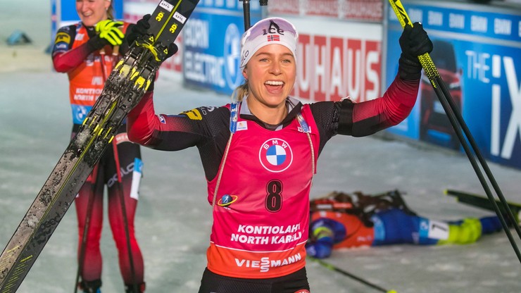 PŚ w biathlonie: triumf Eckhoff w biegu na dochodzenie, Polki daleko