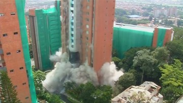 W kolumbijskim Medellin wyburzono apartamentowiec. Miał zaledwie 9 lat