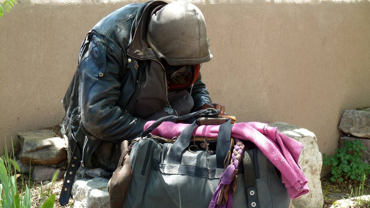 Żebranie na ulicy będzie legalne? Politycy chcą zmian w kodeksie wykroczeń