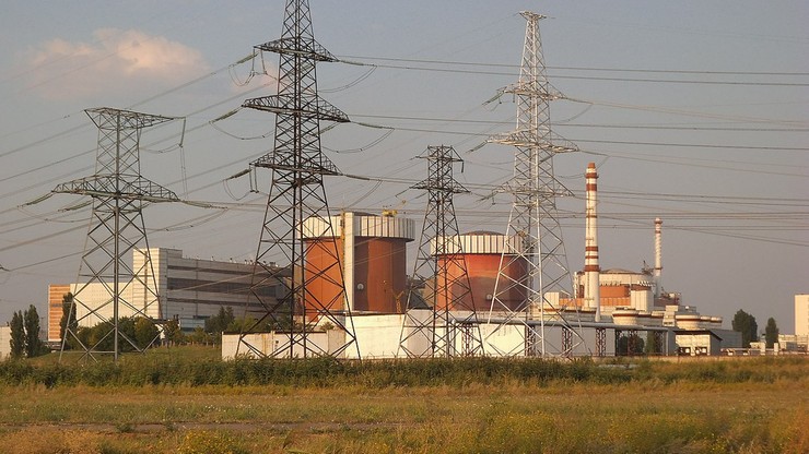 Ukraina. Rosyjskie rakiety nad elektrownią. "Zagrożenie trafieniem w reaktor było wysokie"
