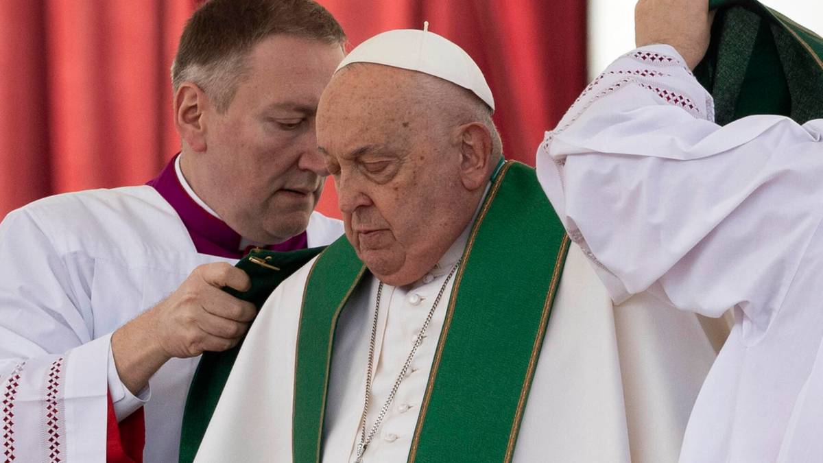 Papież Franciszek krytykuje Donalda Trumpa. Pisze o złamanej godności