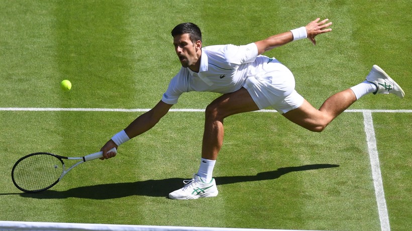 Wimbledon: Novak Djokovic - Miomir Kecmanovic. Obrońca tytułu w kolejnej rundzie