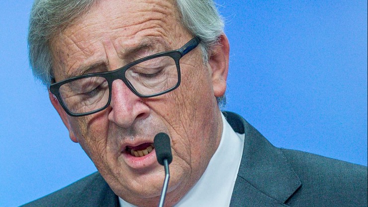 Juncker przyznaje, że nałożenie sankcji za naruszanie zasad demokracji jest nierealne