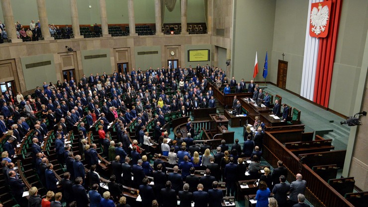Ustawa "Za życiem" przyjęta przez Sejm