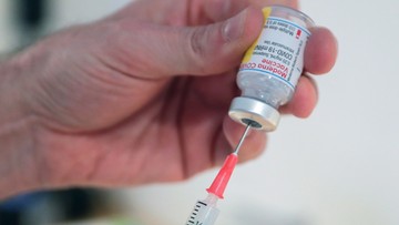 Szczepionki Moderny trafią w poniedziałek do szpitali węzłowych