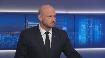 Były szef BBN Jacek Siewiera w programie "Gość Wydarzeń". Oglądaj od godz. 19:15