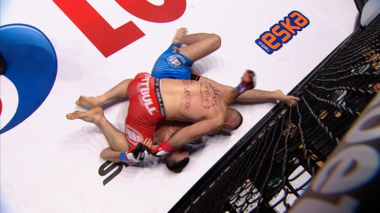 FEN 27: Rębecki rozbił Magomedova w walce wieczoru