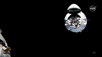 USA: na stację kosmiczną dotarła kapsuła zbudowana przez SpaceX