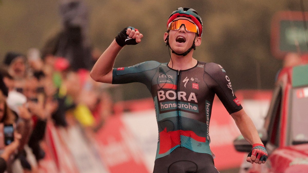 Niemiec najszybszy podczas dziewiątego etapu Vuelta a Espana. Amerykanin nadal liderem