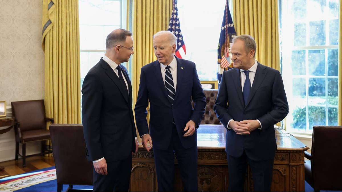 Andrzej Duda i Donald Tusk w Białym Domu. Joe Biden mówił o "żelaznym zaangażowaniu"