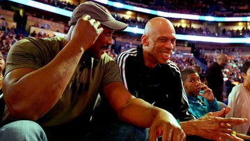 NBA: Abdul-Jabbar sprzedał pamiątki warte krocie, by pomóc dzieciom