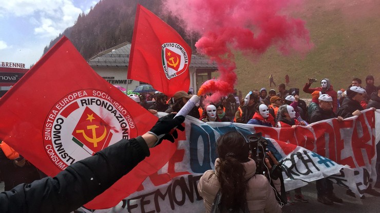Austriacka policja starła się z demonstrantami na przełęczy Brenner