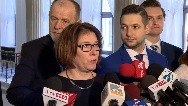 Mazurek: jestem przekonana, że rząd widział nieprawidłowości w KPRM