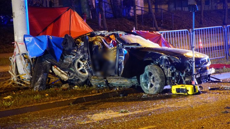 Lublin: Tragiczny wypadek. Trzy młode osoby nie żyją, czwarta walczy o życie