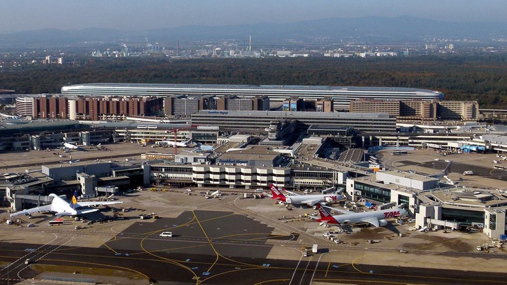 Dron zakłócił pracę lotniska we Frankfurcie