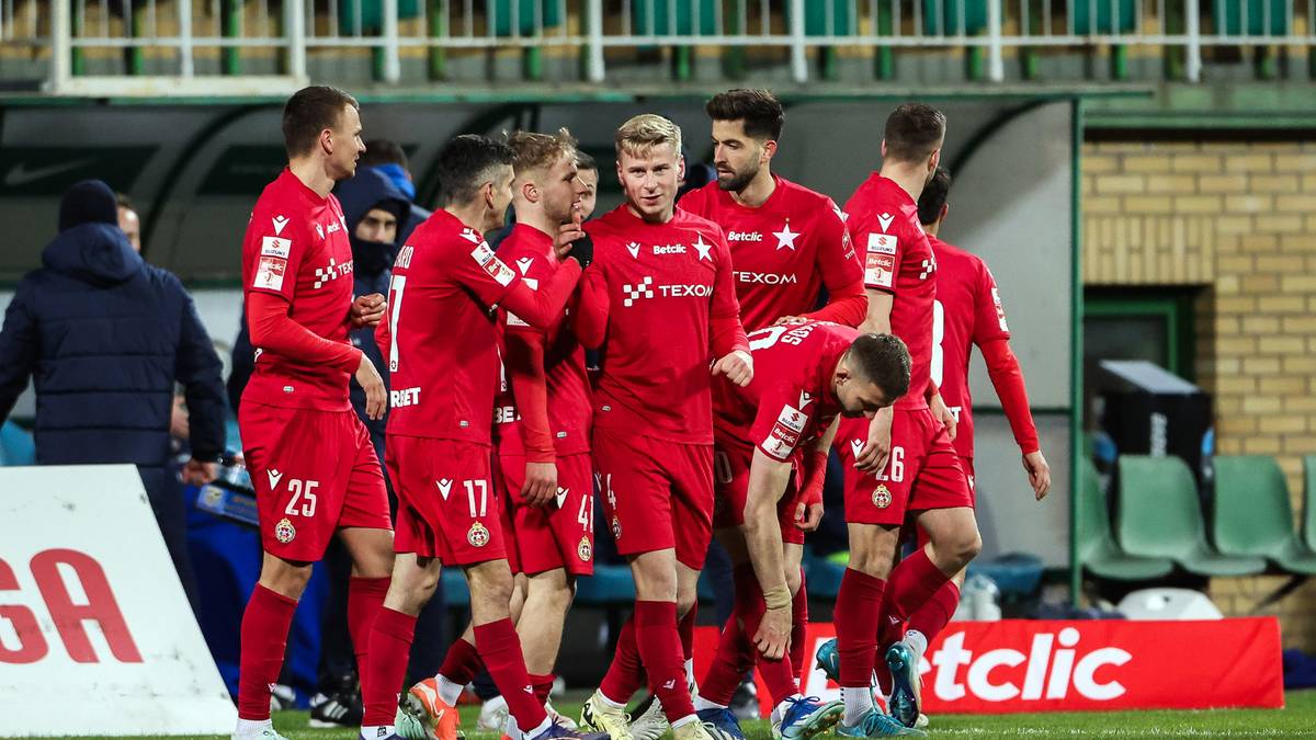 Stal Mielec - Wisła Kraków na żywo. Relacja live i wynik online