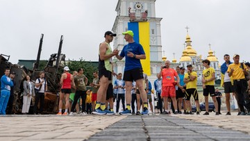 "Ultramaraton Wdzięczności". 800 km z Kijowa do Warszawy, by podziękować Polakom