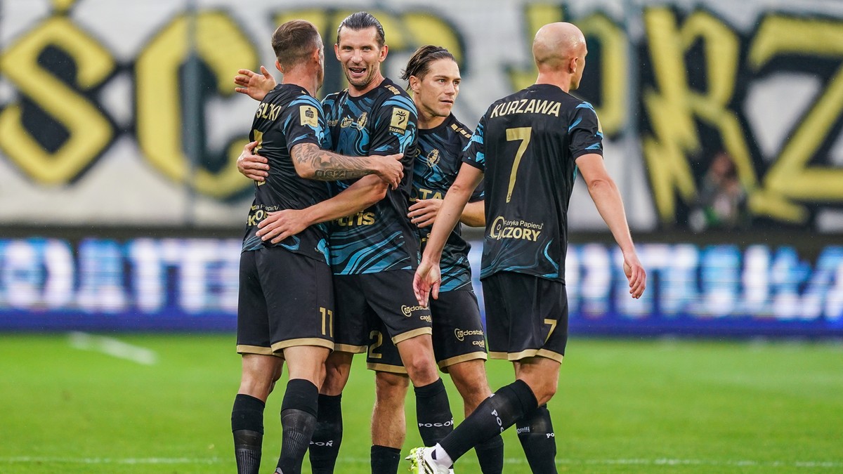 PKO BP Ekstraklasa: Piast Gliwice - Pogoń Szczecin. Relacja na żywo