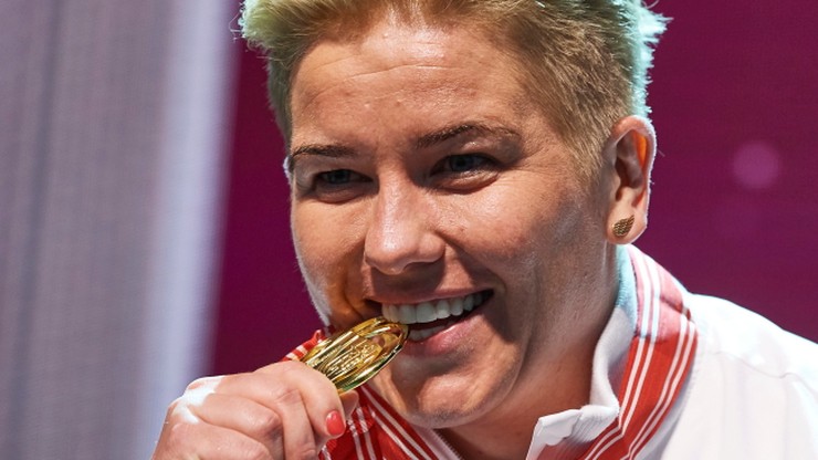 Włodarczyk odebrała złoty medal MŚ