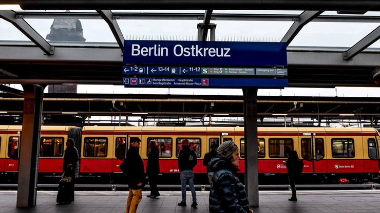 Strajk ostrzegawczy na niemieckich kolejach, wstrzymano ruch dalekobieżny