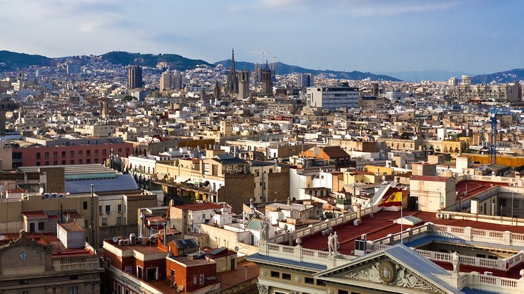 Władze Barcelony zakazały otwierania nowych hoteli w śródmieściu