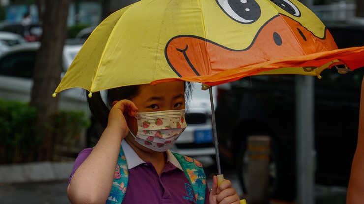 Chiny. Sugestia władz, że restrykcje covidowe mogą trwać pięć lat. Cenzura usuwa dyskusję z sieci