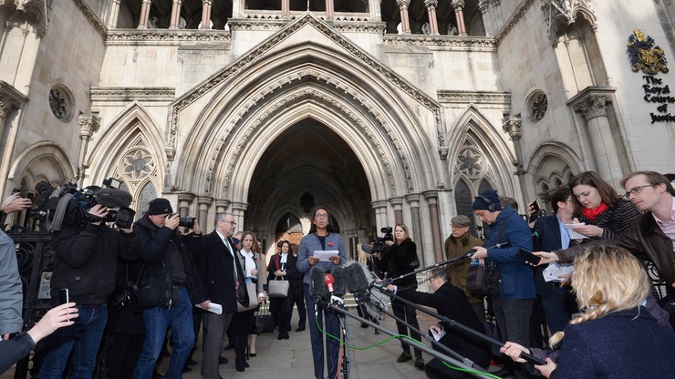"Chaos w samym sercu brytyjskiego rządu". Brexit opóźni się przez wyrok Wysokiego Trybunału?