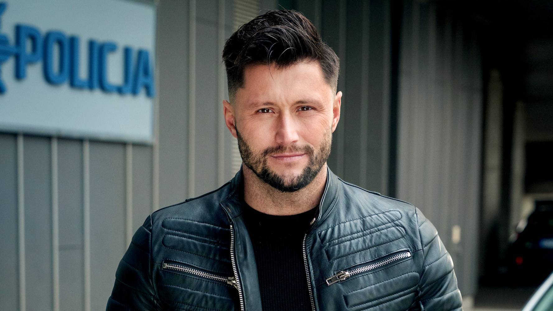 Piotr Mróz jak Brad Pitt. Już nie wygląda jak w Gliniarzach - Polsat.pl