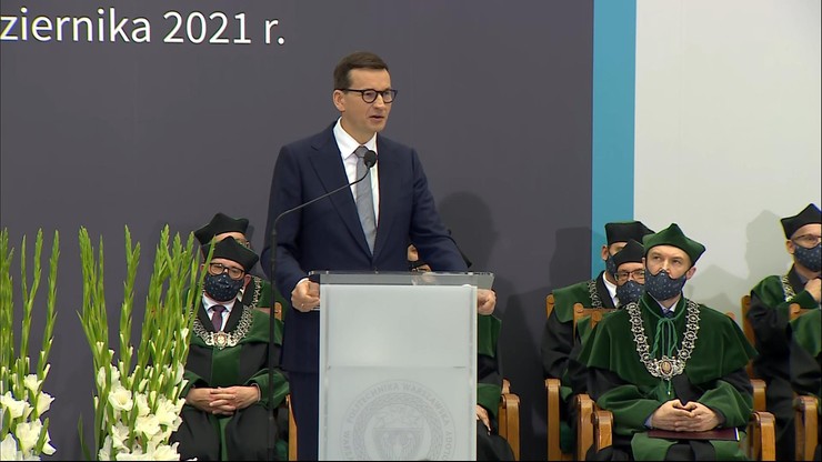 Premier Morawiecki na inauguracji roku akademickiego. "Wielka rewolucja na naszych oczach"
