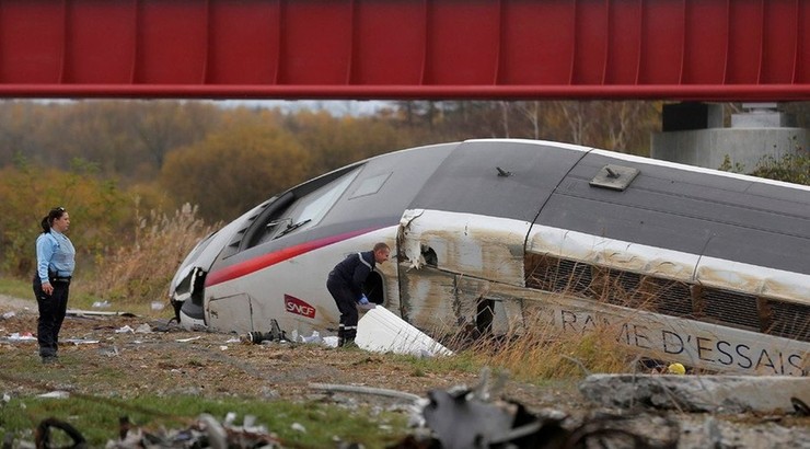Francja: wykoleił się pociąg TGV. Nie żyje 10 osób