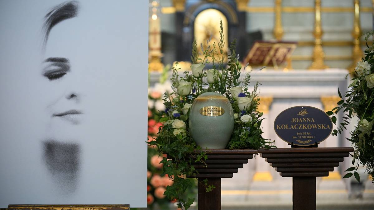 Pogrzeb Joanny Kołaczkowskiej. Artystkę pożegnały tłumy