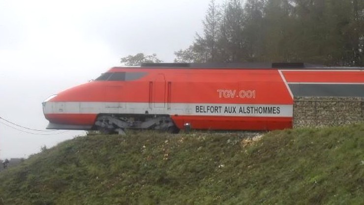 Prezydent Hollande nakazał ministrom uratowanie fabryki koncernu Alstom