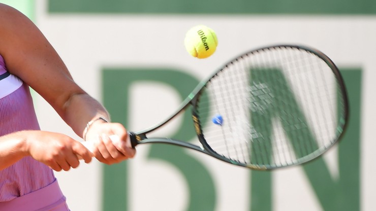 Roland Garros: Petra Kvitova obroniła meczbola, Wiktoria Azarenka lepsza od Swietłany Kuzniecowej